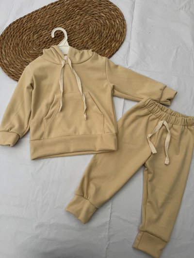 CONJUNTO DARLON CANGURO BEIGE