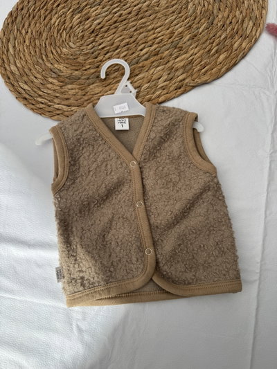 CHALECO FRISADO BEIGE