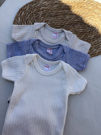 BODYS M CORTA LISO. Talle 2