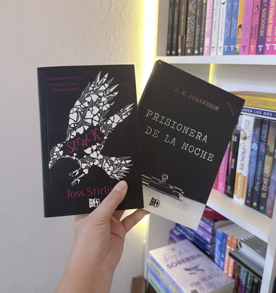 COMBO Prisionera de la noche y Struck