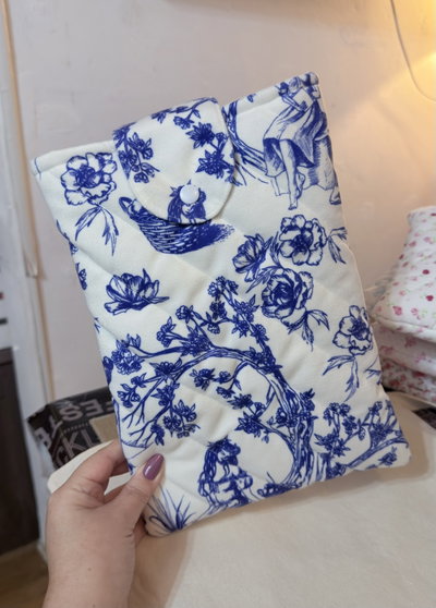 Funda de Libro- Mujercita