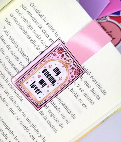 Marcapaginas magnético- My enemy, my lover