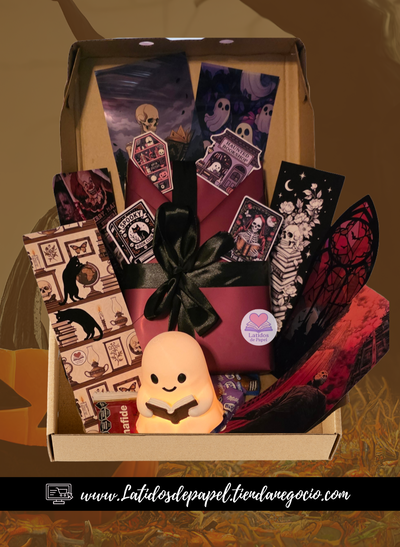 PREVENTA! de Halloween- Libro, accesorios y fantasma con luz🎃