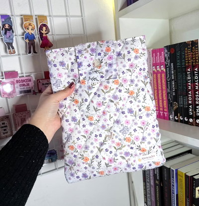 Funda de libro- Flores lilas y rosas