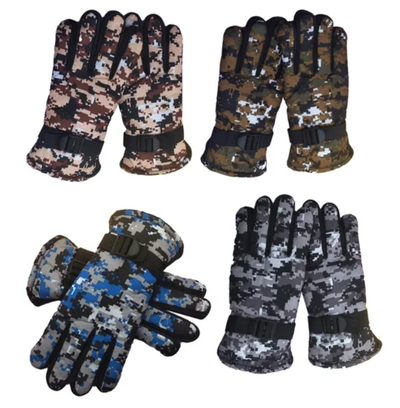 Guantes camuflados