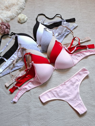 Set Mariela