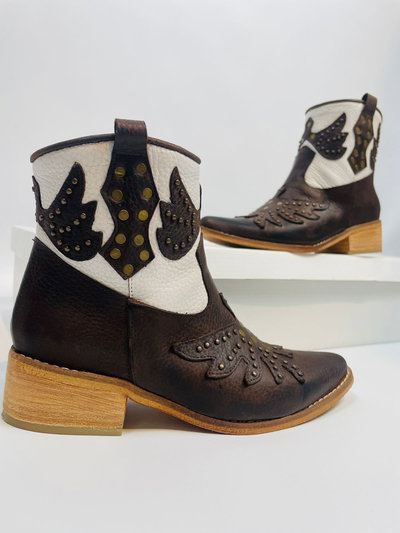 Botas “Cafe Tacúa”