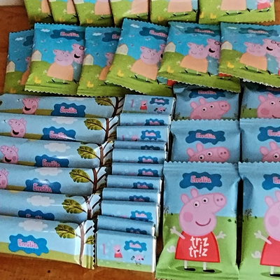 KIT MOLDES DE GOLOSINAS EDITABLES EN CANVA 