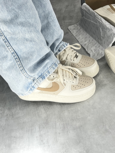 NIKE AIR FORCE BEIGE CALIDAD SUPERIOR