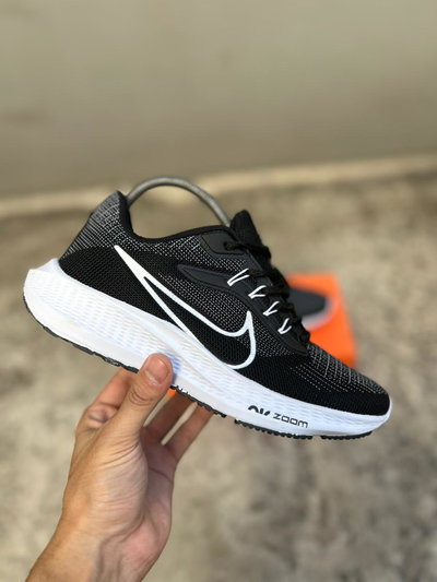NIKE DEPORTIVAS AIR ZOOM PEGASUS NEGRO Y BLANCAS