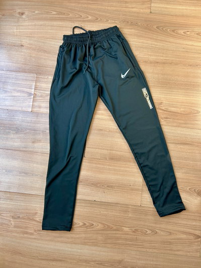 PANTALON DEPORTIVO NIKE REFLACTARIO