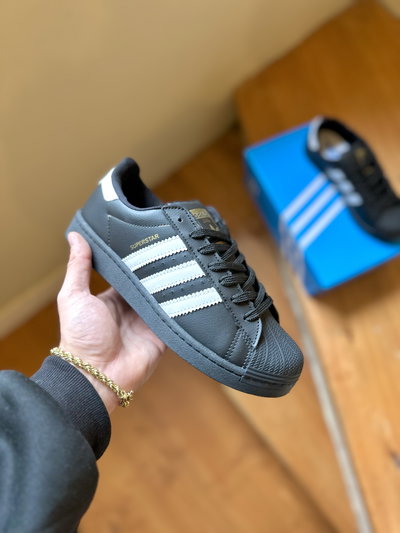 ADIDAS SUPER STAR NEGRAS