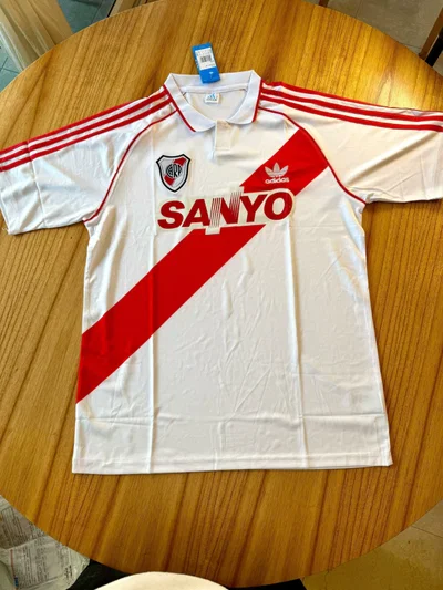 CAMISETA RIVER RETRO SANYO 1992/94