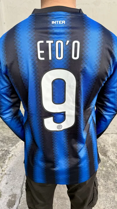CAMISETA MANGA LARGA INTER 2010/11 ETO'O VERSION JUGADOR