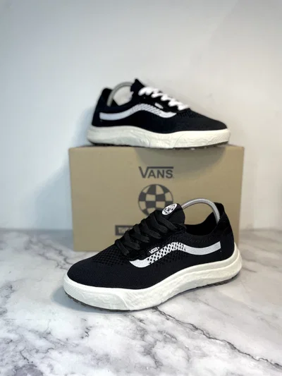 VANS ULTRARANGE VR3 NEGRAS