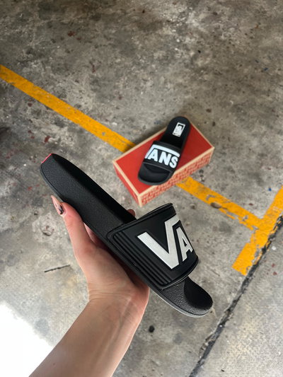OJOTAS VANS