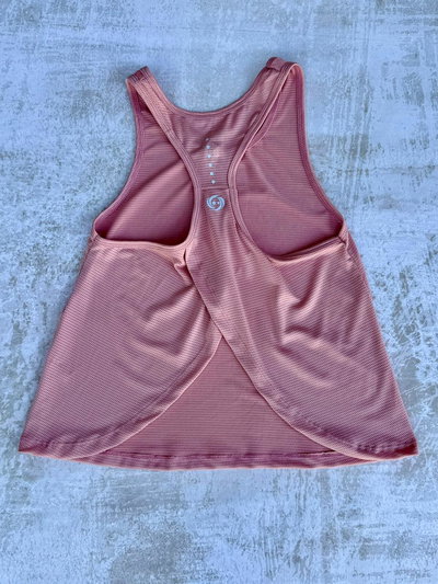 Musculosa Drifit Suelta Escote Atrás 