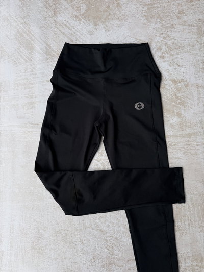 Calza Larga Lycra Con Recorte Suplex