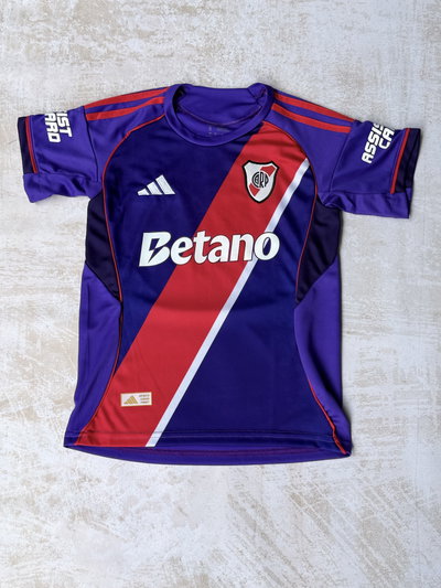 CAMISETA TERCER UNIFORME RIVER PLATE 26 