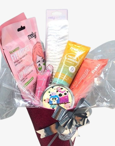 RAMO CON PRODUCTOS DE SKINCARE