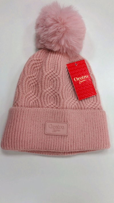 Gorro de Lana con pompóm -- Oreiro Love