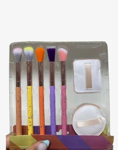SET DE 5 BROCHAS + 2 ESPONJAS 