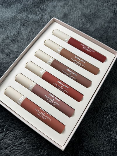 Miss Lara Labial