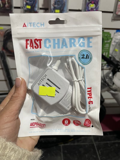 Cargador aitech tipoC