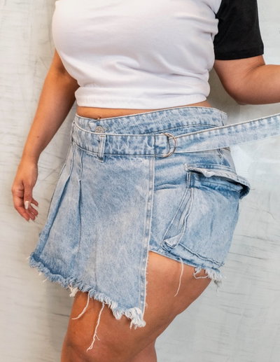 Shorts pollera. Talle 50.