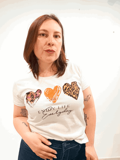 Remera Enjoy Life Corazon