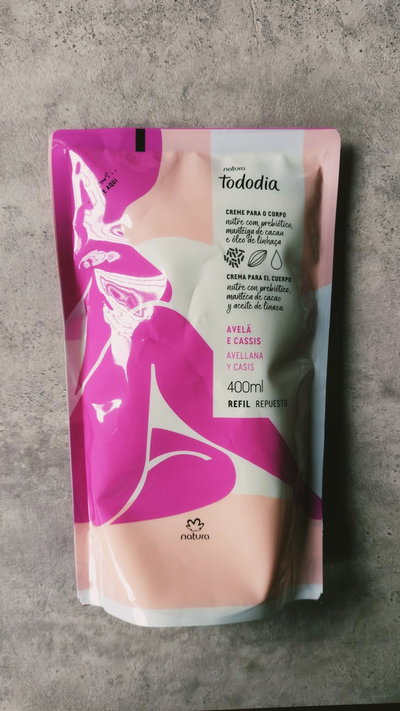 Repuesto Crema Hidratante corporal Tododía Avellana y casis