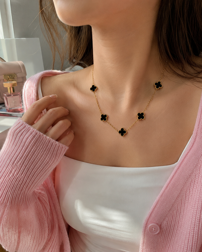 Collar estilo van cleef