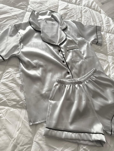 CAMISERO CORTO GRIS -SATEN-