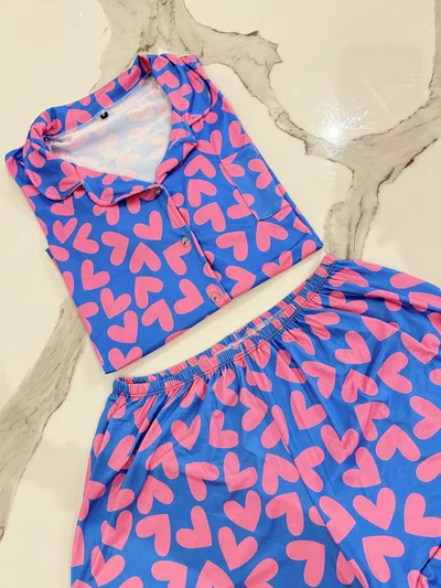 CAMISERO CORTO CORAZONES CELESTE -MODAL-