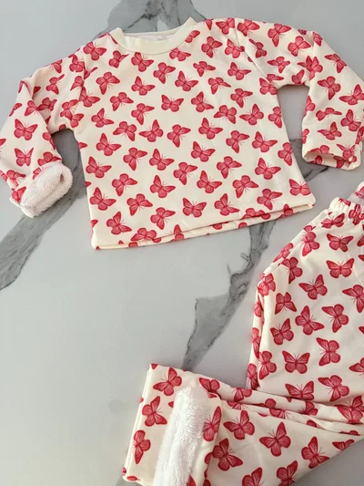 CONJUNTO JERSEY MARIPOSAS