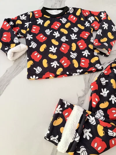 CONJUNTO JERSEY MICKEY CLASICO