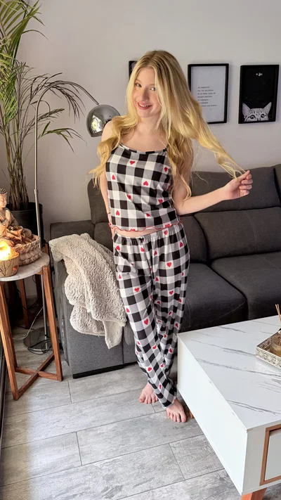 LARGO CORAZONES CUADRILLE -MUSCULOSA -