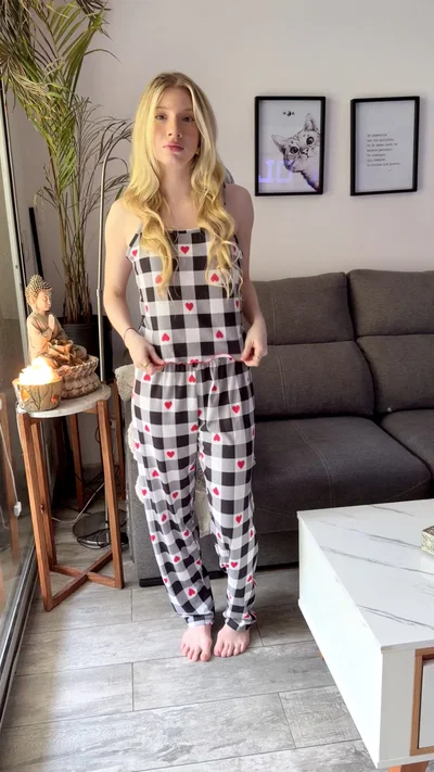 LARGO CORAZONES CUADRILLE -MUSCULOSA -