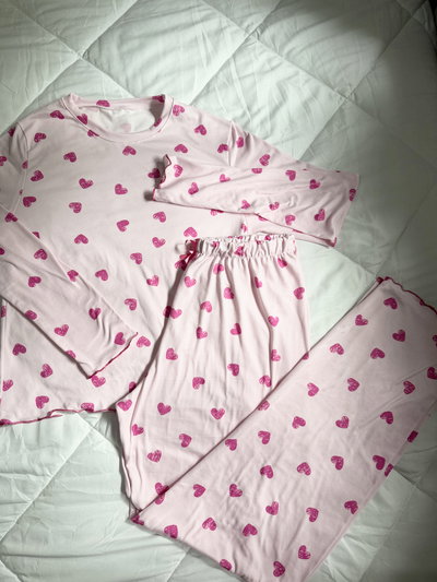 LARGO CORAZONES ROSA - MANGA LARGA -