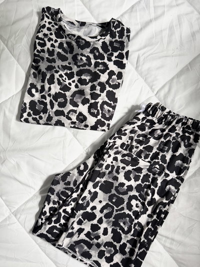 LARGO ANIMAL PRINT - MANGA LARGA -
