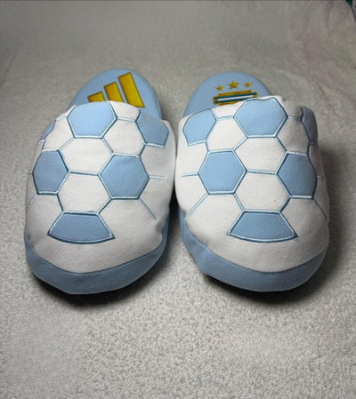 PANTUFLON PELOTA