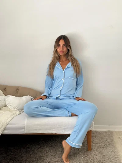 CAMISERO LARGO CELESTE - MANGA LARGA -