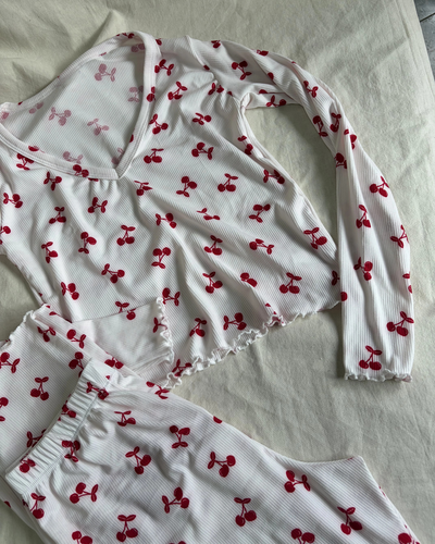 PIJAMA PILI - CHERRY BLANCO -