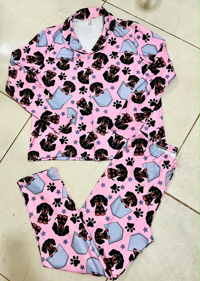 CONJUNTO CAMISERO ANIMADO DARLON - PERRO SALCHICHA ROSA - 