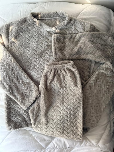 CONJUNTO POLAR SOFT TRENZADO GRIS