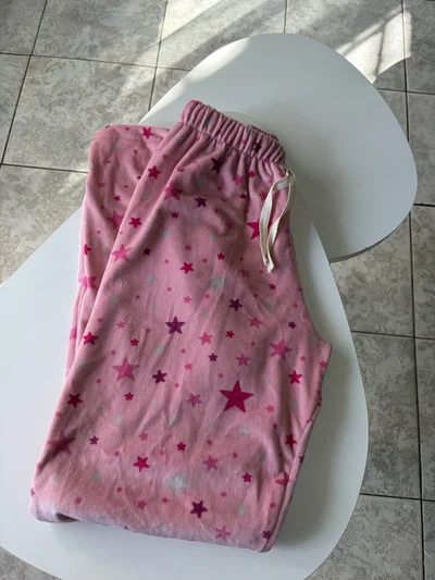 PANTALON PLUSH ESTRELLAS