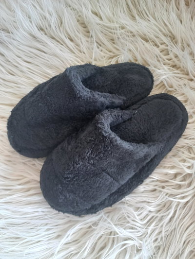 PANTUFLAS PELUCHE NEGRO