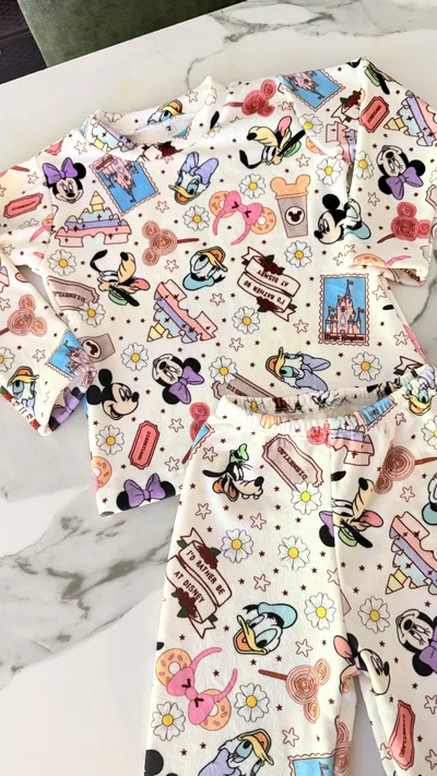 CONJUNTO PLUSH KIDS - DISNEY -