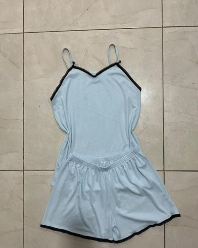 PIJAMA CORTO MORLEY LISO CELESTE