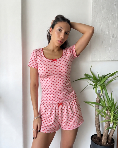 PIJAMA CORTO MODAL ESTAMPADO - CORAZONES ROSA -